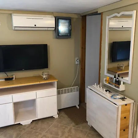 Apartment Papaduke House